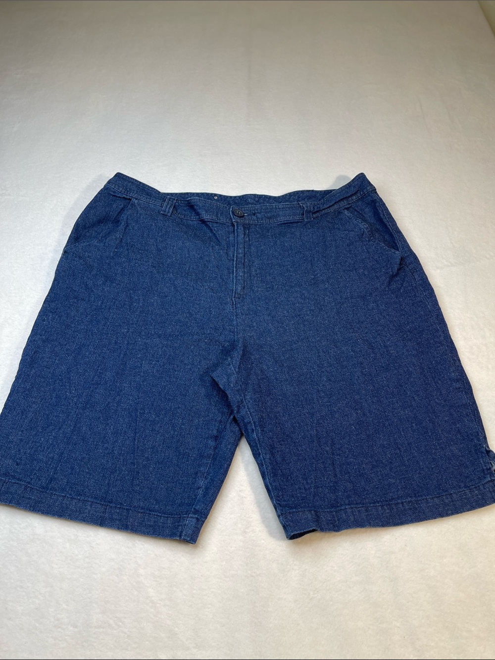 White Stag Dark Blue Women's Shorts SIZE 18